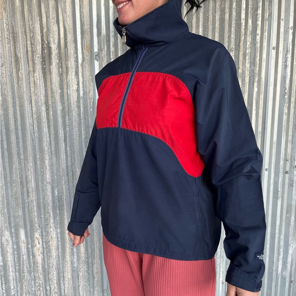Vintage North Face windbreaker